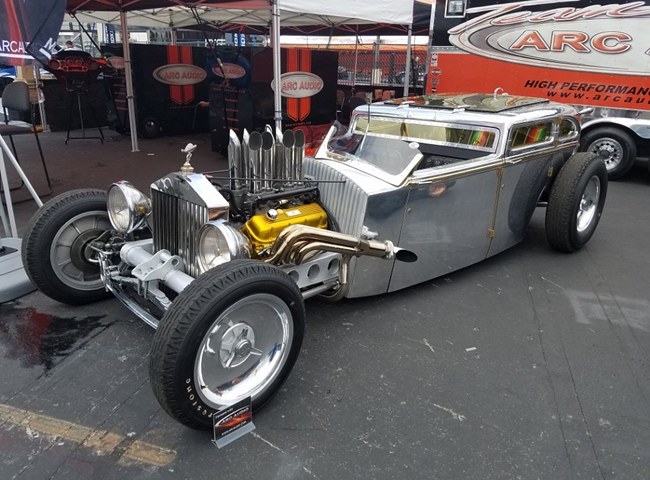 美国ARC AUDIO高调亮相SEMA Show国际改装车展