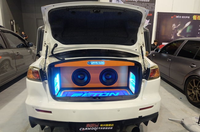 够霸气！车改坊汽车影音连锁亮相MECA杭州站 夺下