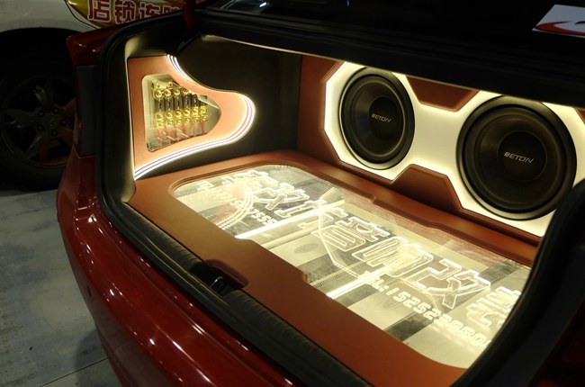 声色俱全！车改坊汽车影音连锁（淮安店）本田