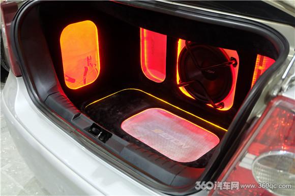 轻松散发出德国ETON实力 福克斯夺MECA广州站S2组桂