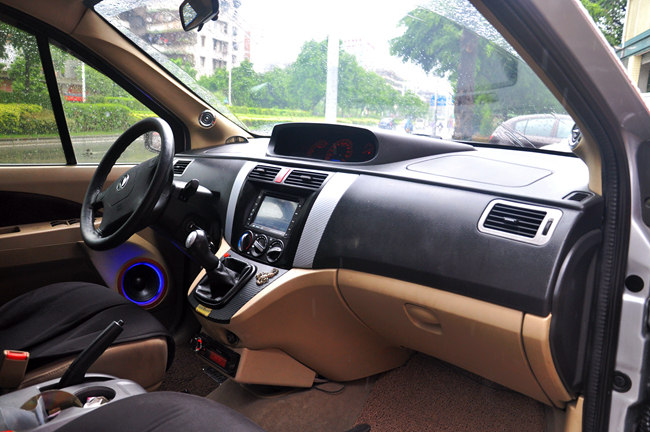 人间最美四月天 伴着音乐自驾看世界