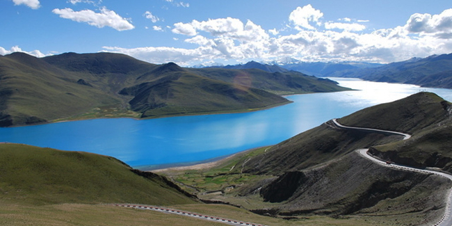 人间最美四月天 伴着音乐自驾看世界