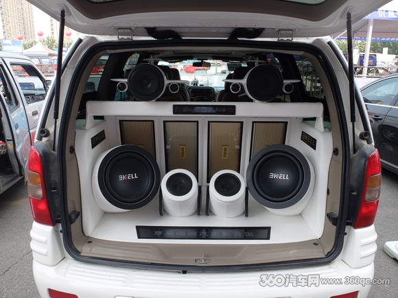 美托声频竞技联盟冠军之车NO.11——大连苹果唱响