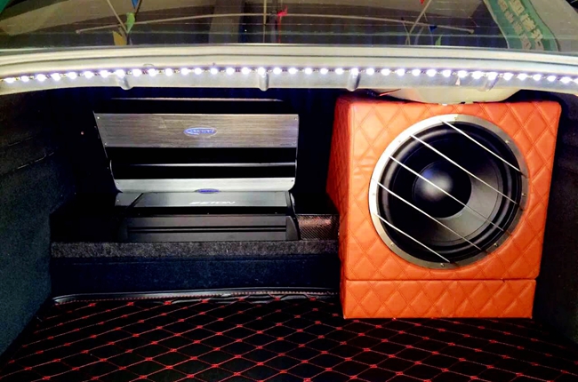 美托声频竞技联盟冠军之车NO.18——昆明魔音车坊