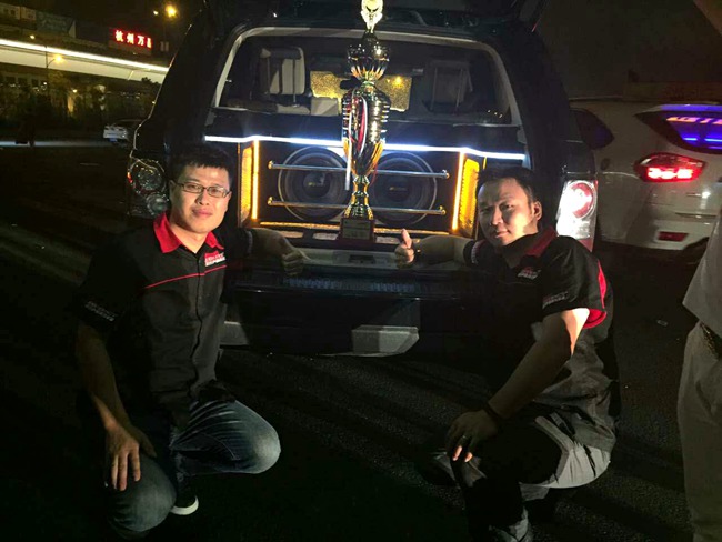 美托声频竞技联盟冠军之车NO.19——上海音豪路虎