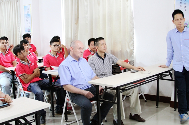 德国ETON总裁Reiner Kroner先生到访广州美托声频进行