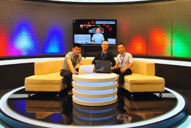 番禺黄艳汽车影音馆店长做客太平洋汽车网专家