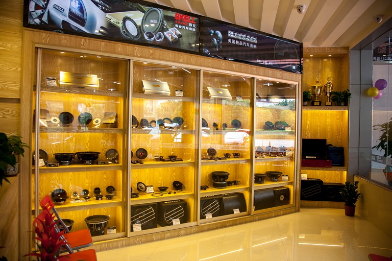 谱写佛山汽车音响行业新辉煌 车改坊汽车影音连