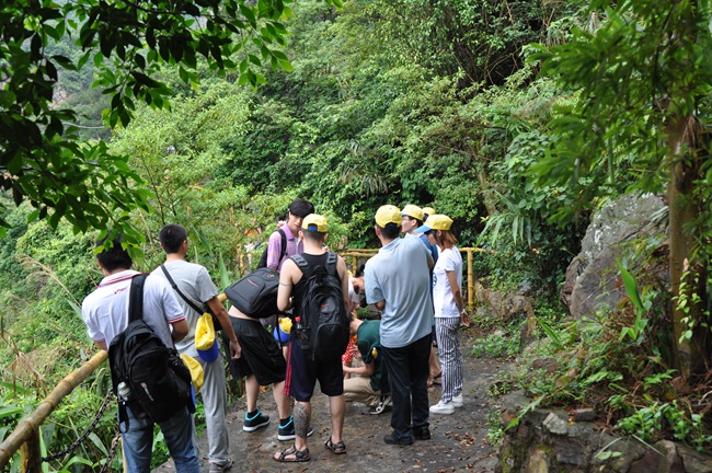 美托声频组织开展2014年中工作总结大会暨黄腾峡