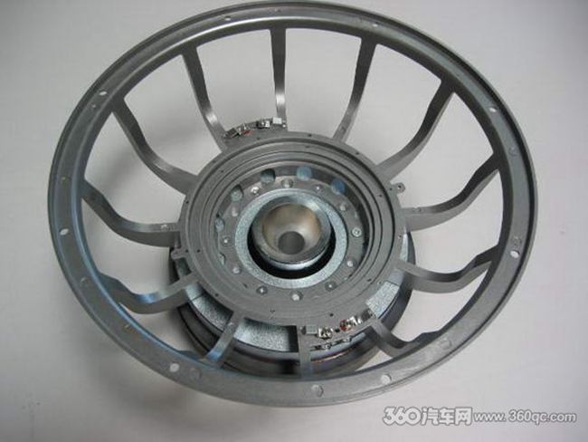 Atomic品牌巡礼：甲子风云-原子弹低音60年