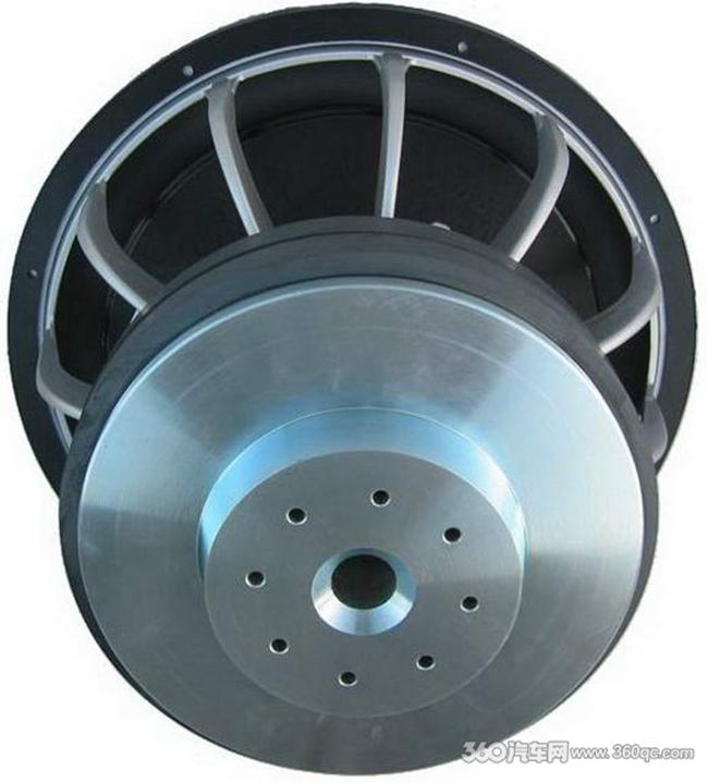 Atomic品牌巡礼：甲子风云-原子弹低音60年