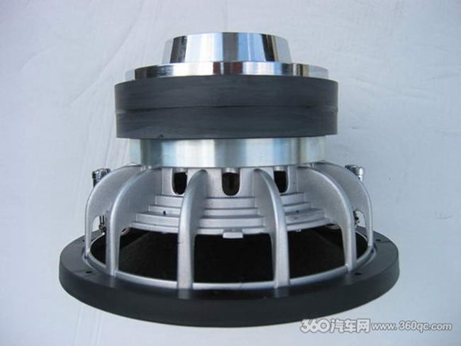 Atomic品牌巡礼：甲子风云-原子弹低音60年