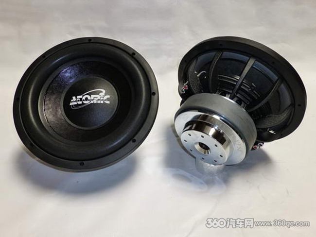 Atomic品牌巡礼：甲子风云-原子弹低音60年